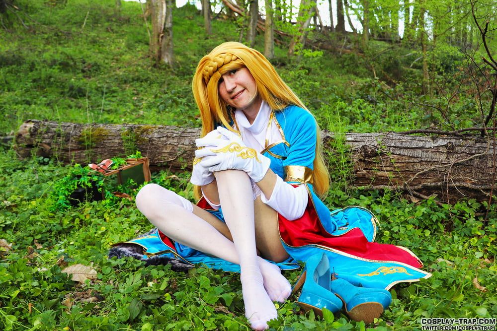 Zelda Frisky Forest Frolic trap Cosplay  #5