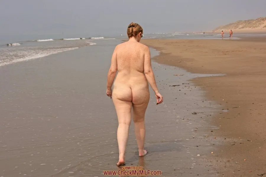 Check My Chubby MILF posing outdoors