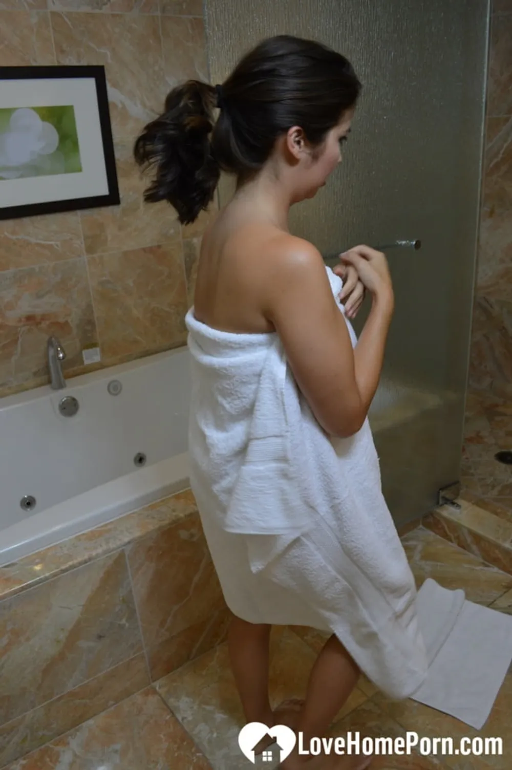 Shower teasing performed by a hot babe #2