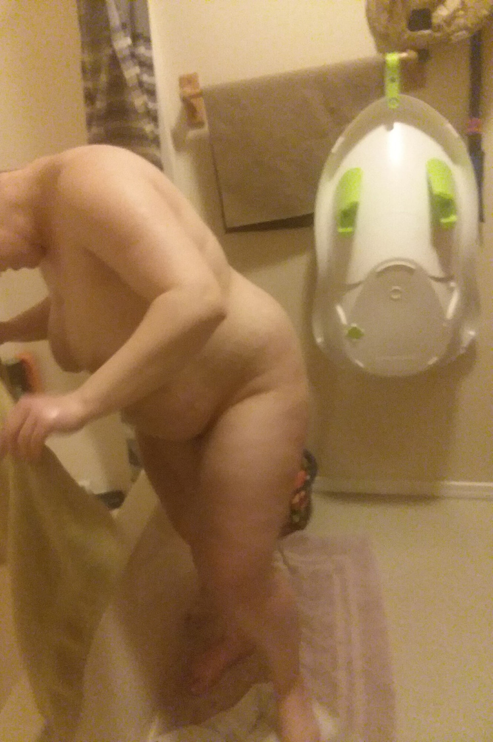 Dezahrae Dilley fat ugly whore naked  #5