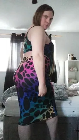 trans pawg in rainbow leopard dress         