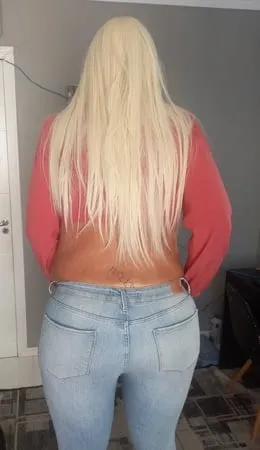 my sexy ass with tanline         