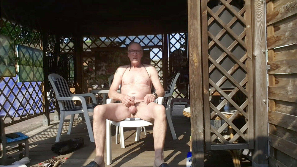 GRANDPA DILDO SEXSHOW IN THE GARDEN WITH BELLY CUMSHOT #40