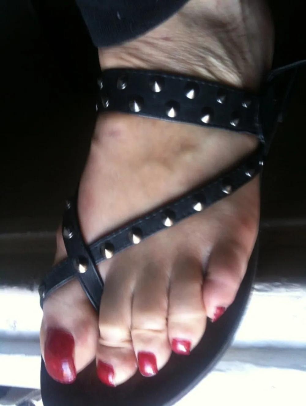 red toenails mix (older, dirty, toe ring, sandals mixed). #20