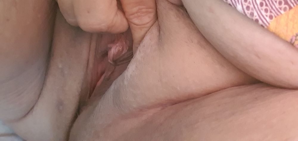 Mama&#039;s pussy #8