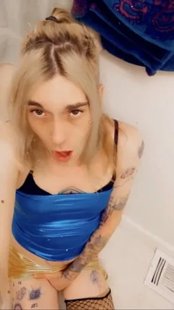 blue and yellow slut         