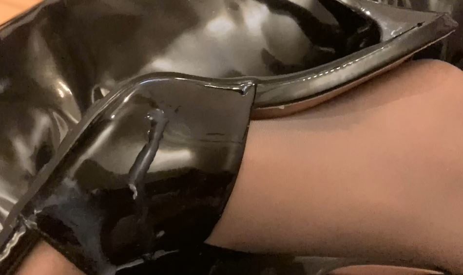 Cum on some more High Heel Mules #12