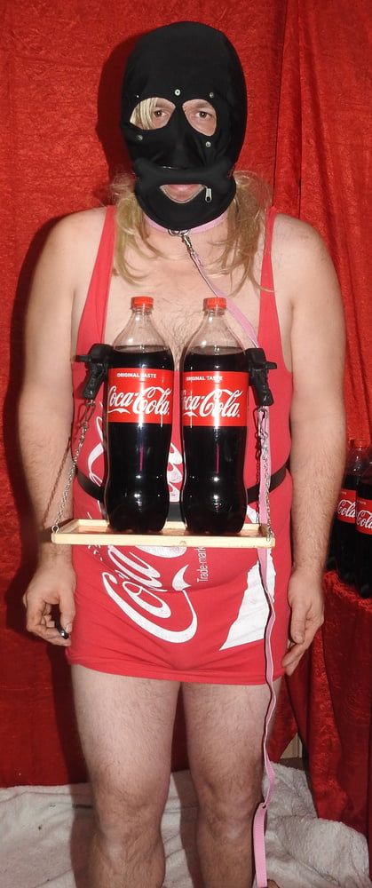 SIssy Served Cocacola #7
