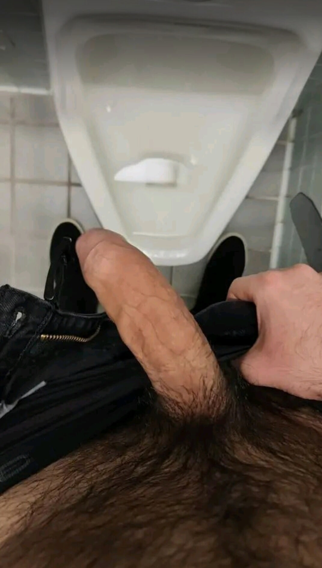 Urinal pic