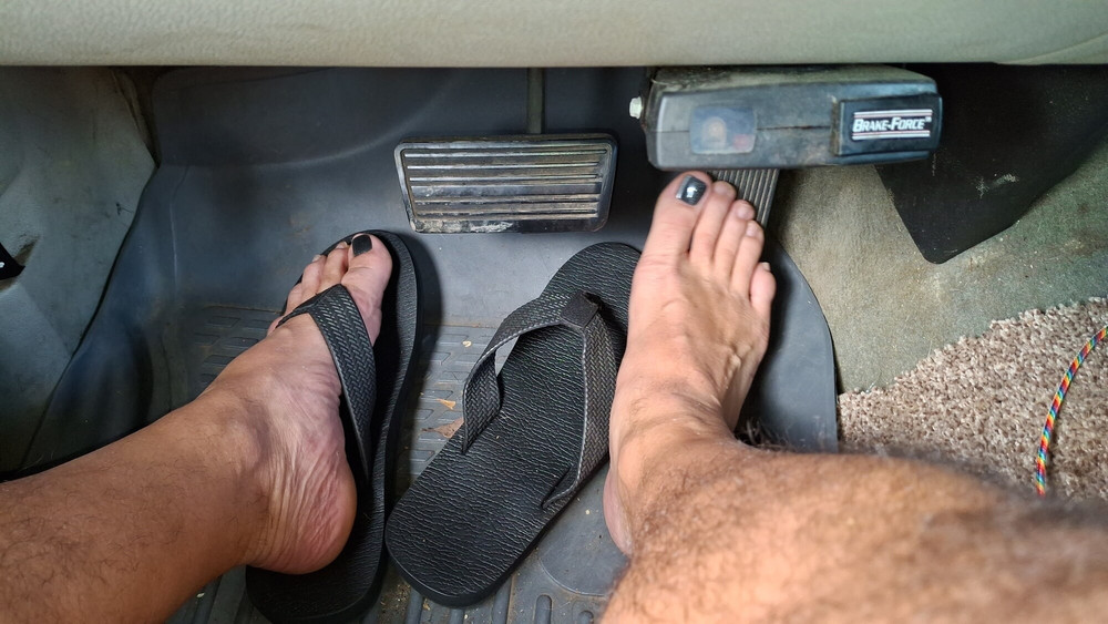 Pedal pumping with painted toes #5