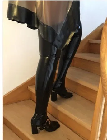 latex on staircase         