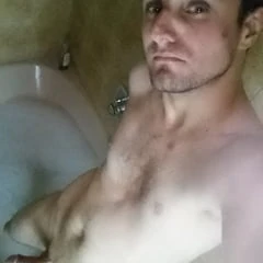 Hello everyone I'm hier for you my hard penis