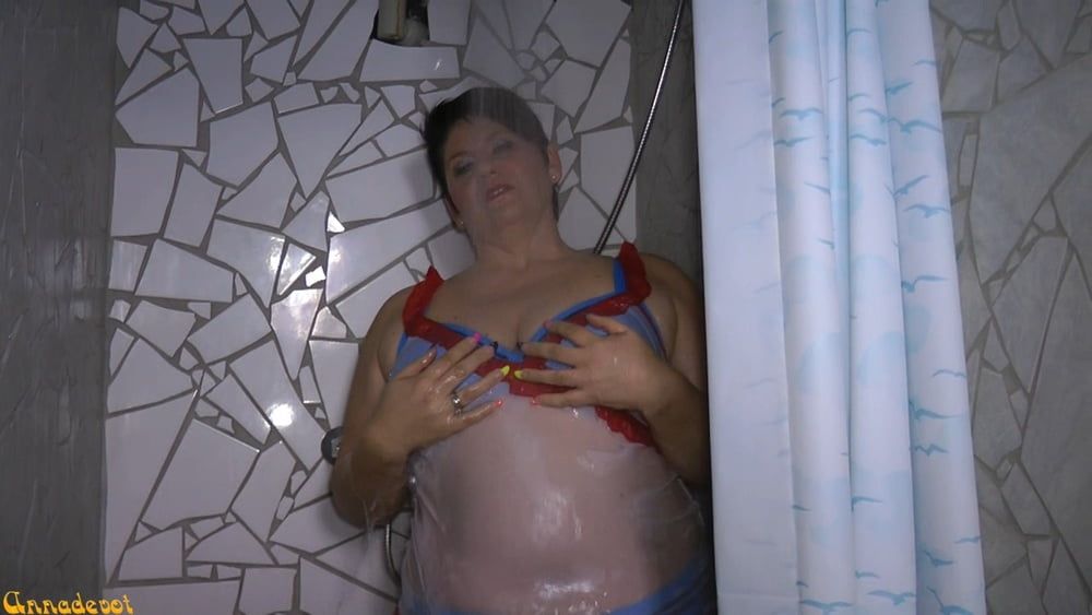 Annadevot - WETLOOK in the shower in BIKINI #5