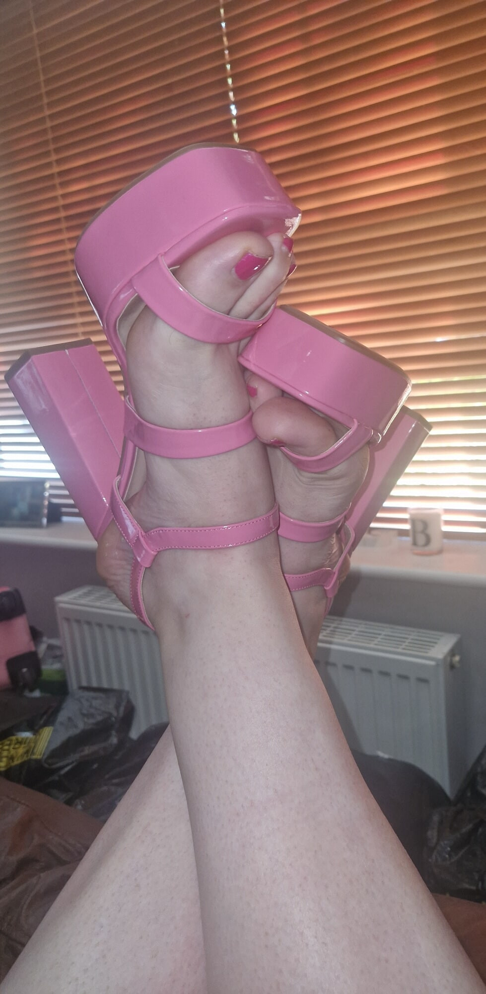 Pink heels and Pink toes  #6