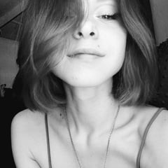 Vanessa Free Photos