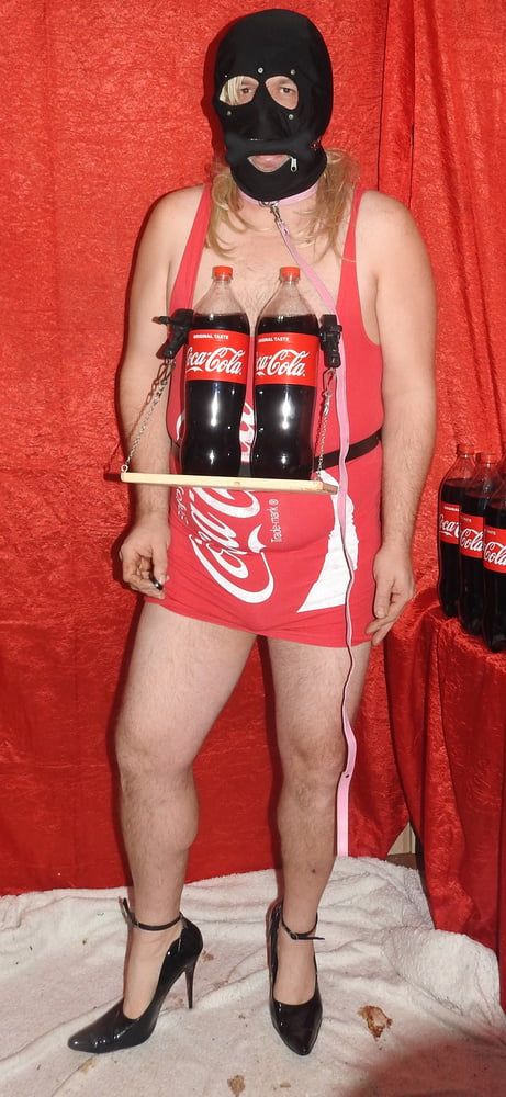 SIssy Served Cocacola #4
