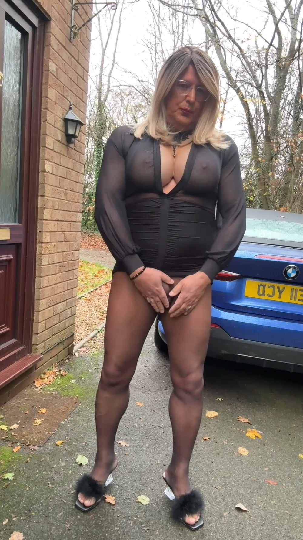 Sexy Crossdresser kellycd2022 in sexy black seamless tights #31