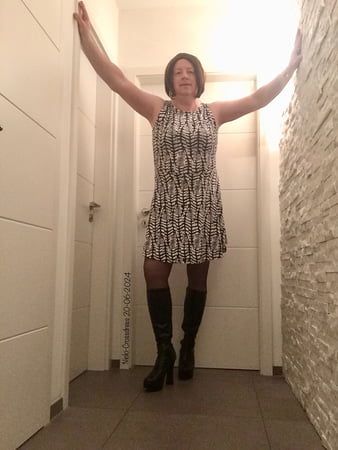 Nicki-Crossdress Summer-Dress &amp; Stockings &amp; Boots