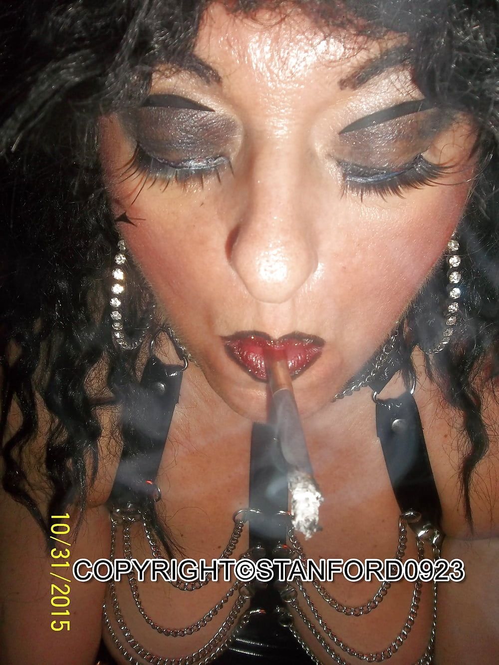 SLUT SMOKING BLACK RUSSIAN  #60