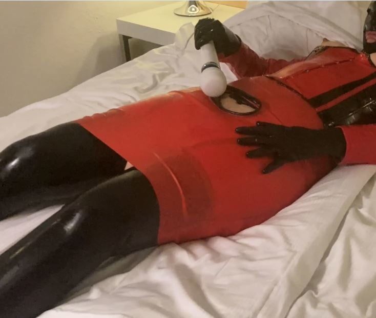 Black and Red Latex Fetish Couple #37