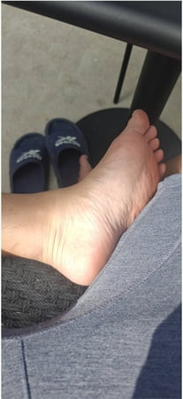 bare feet photos