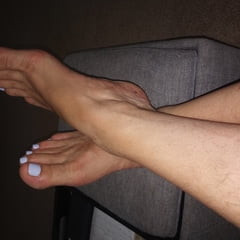 Footstool footsie 