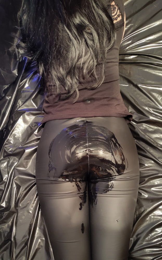 Shiny Cum on Ass in Matte Leather Leggings #2