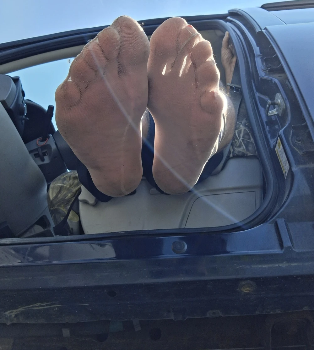 My feet in pantyhose #6