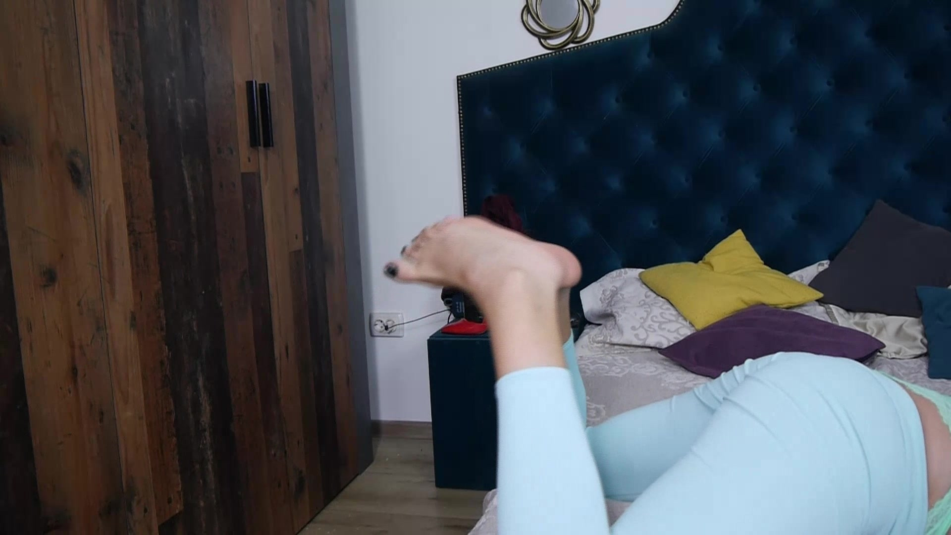 Sexy soles and feet #31