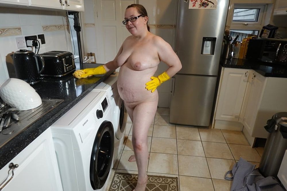 Naked Cleaning in Rubber Gloves