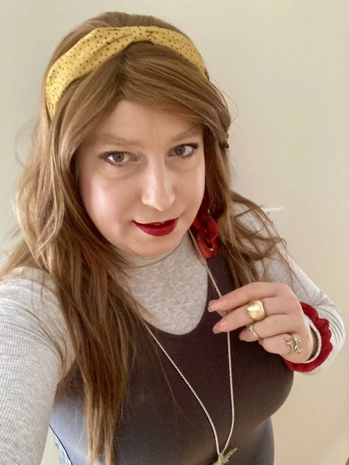 transgender Sabrina with elegance and femininity #36