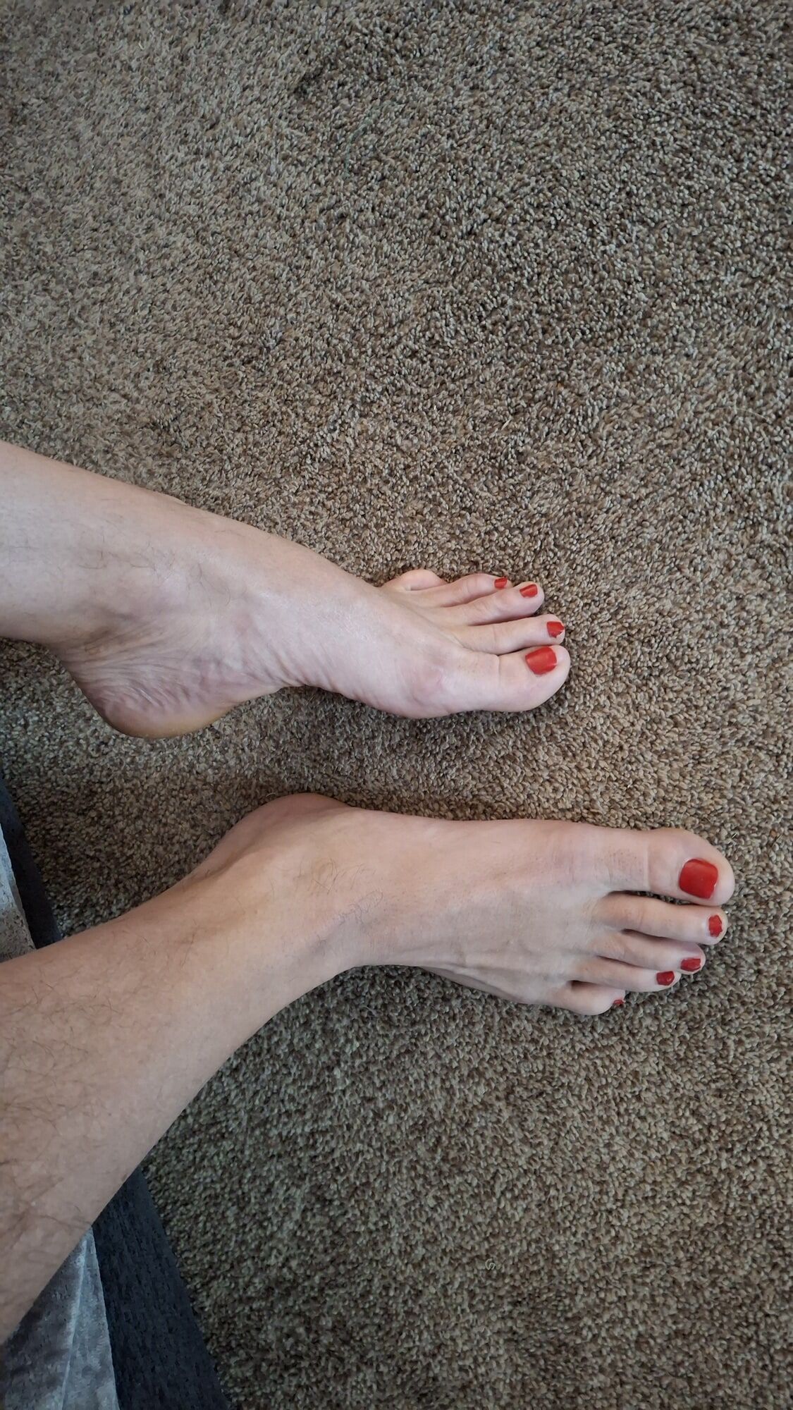 My toes painted red #16