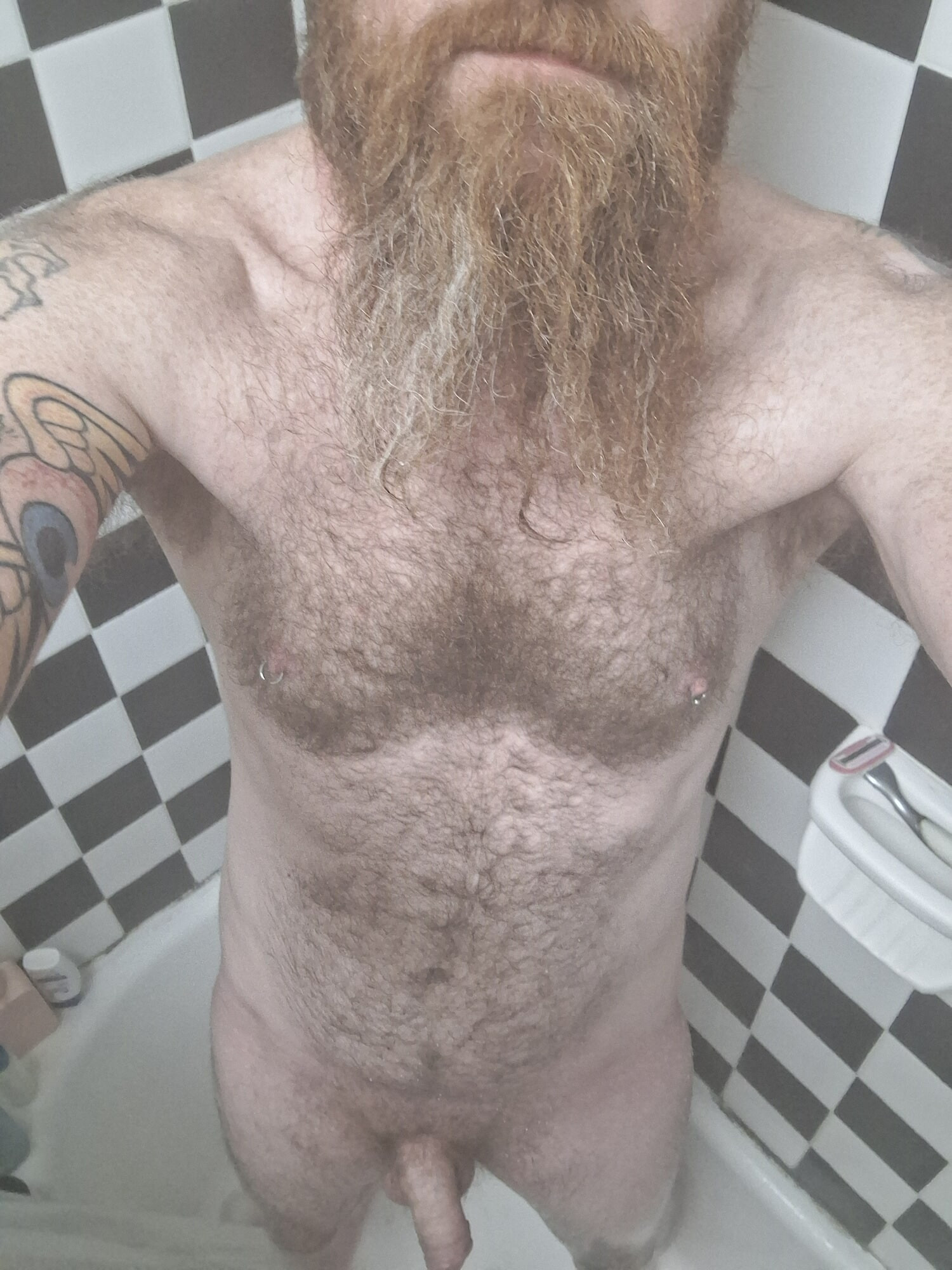 Ducha desnuda al azar