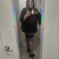New dress and feeling pretty 