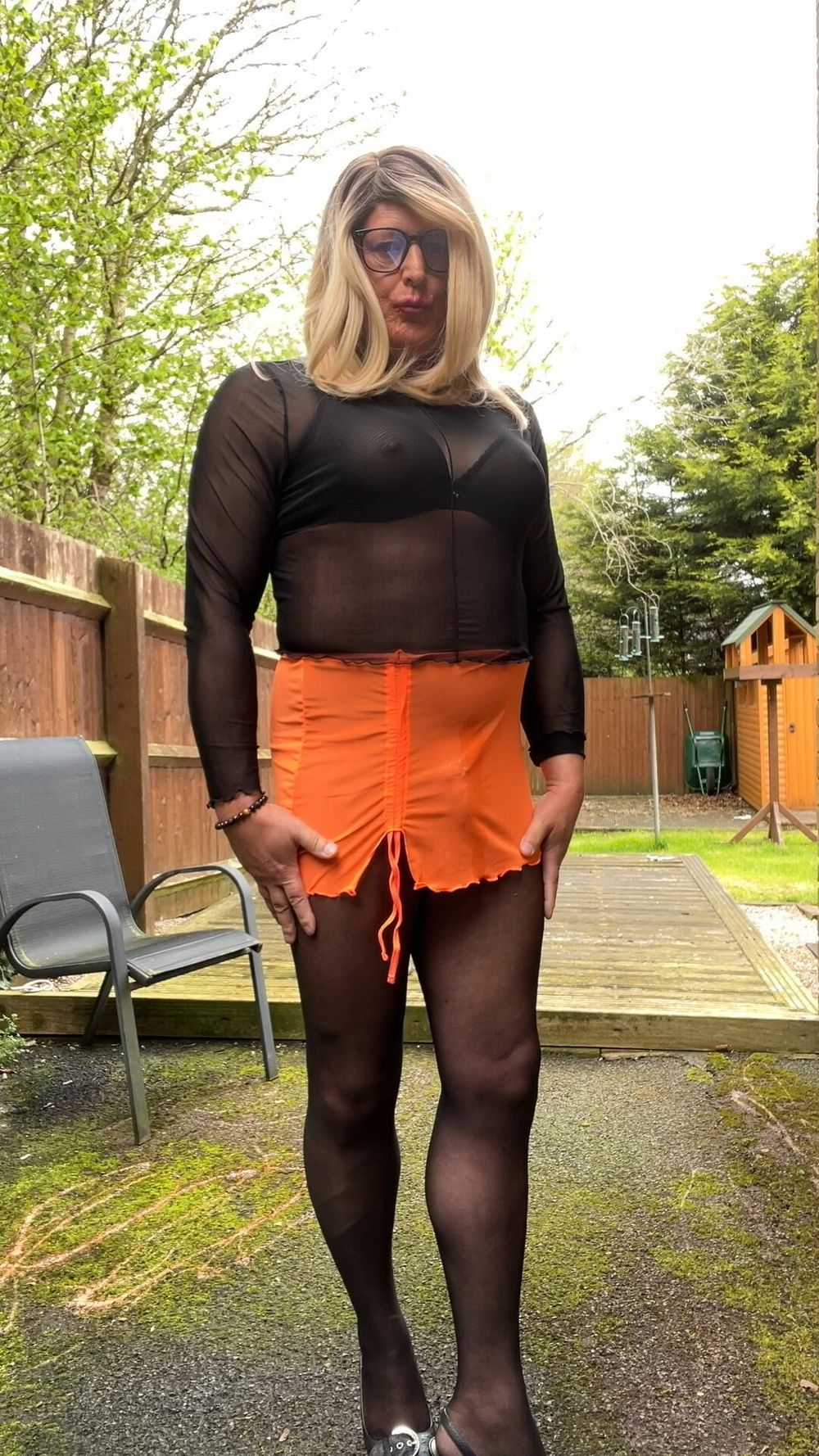 Amateur crossdresser Kellycd2022 in sexy black seamless hose #6