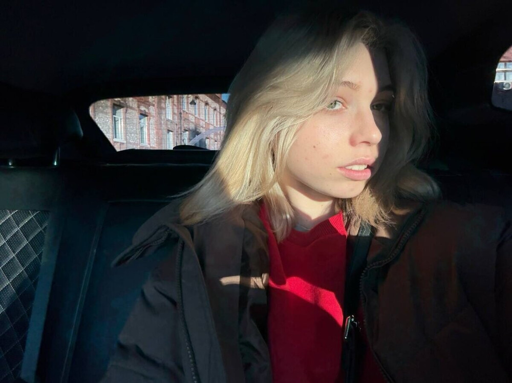 Emilia Free Photos #2