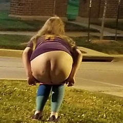 Teen slut exposes herself in public