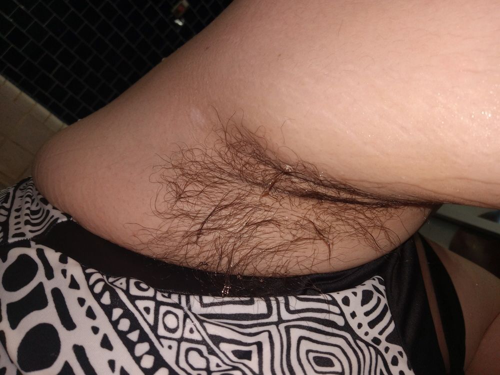 Solo.pelos hairy pussy #14