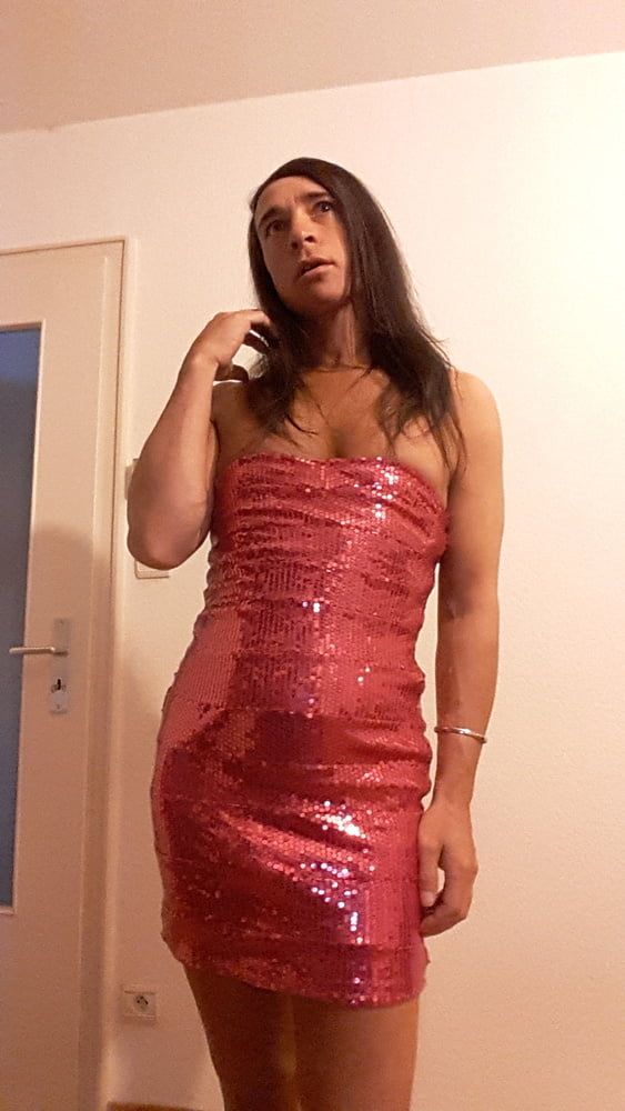 Tygra babe wearing a pink-sheath dress. #23