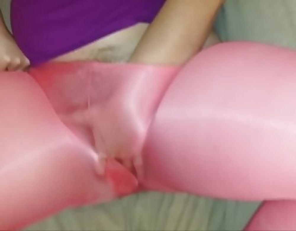 Fingering Pussy in Pantyhose Leggings #7