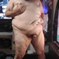 Veliki klen voli dijeliti mali neobrezani kurac i guzu