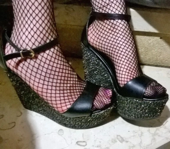Sexy high heels and feet 💖 #28