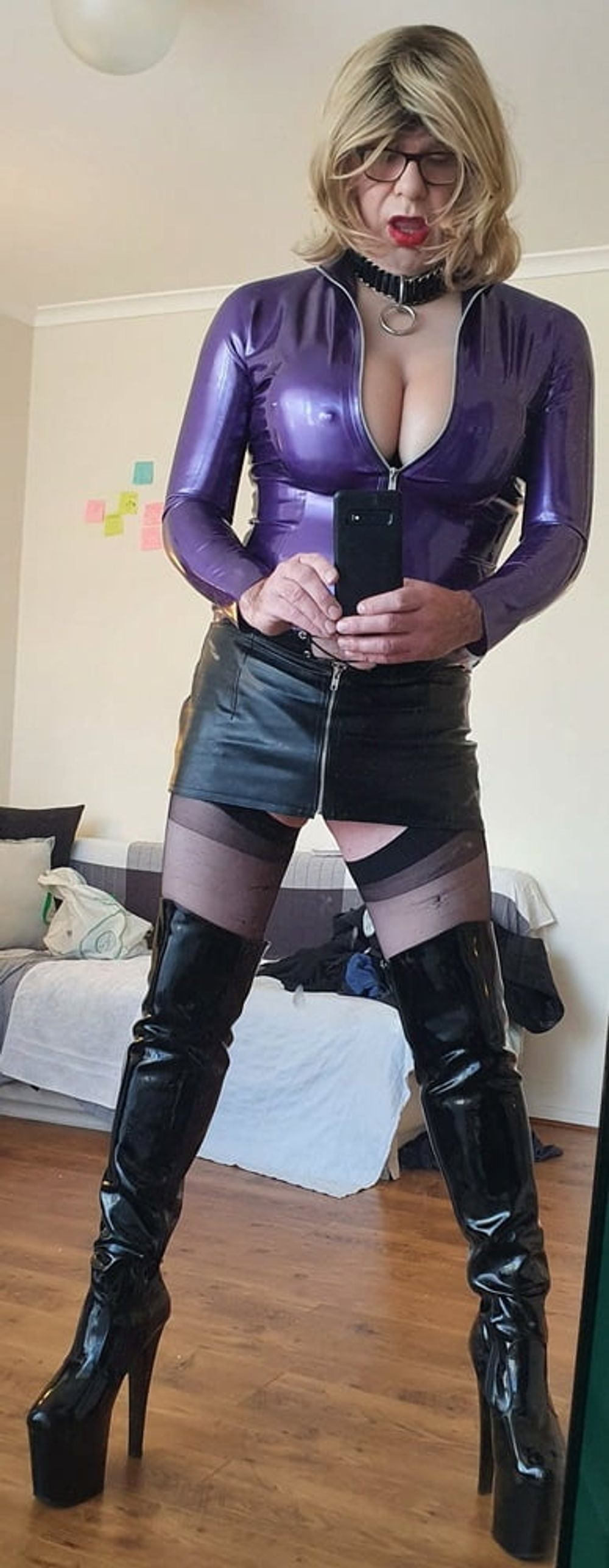 Rachel Rocks Purple Latex #8