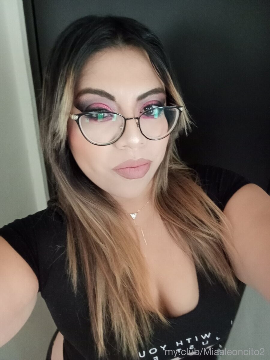 Miaaleoncito  Free Photos #2