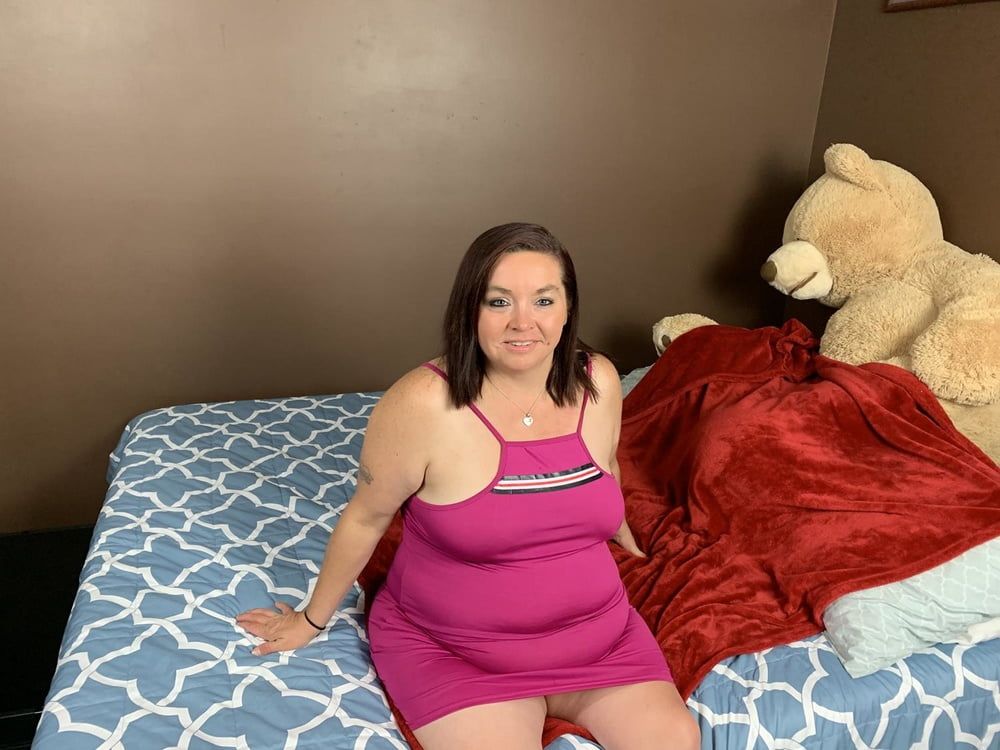 Sexy BBW Pink Dress and Spread Asshole #50