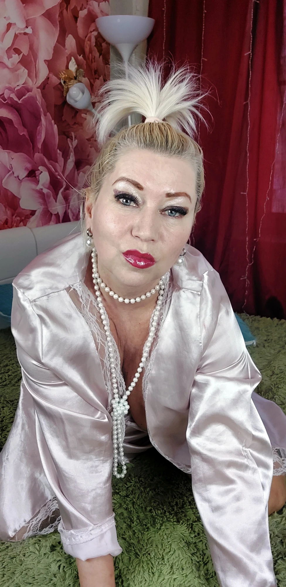 Charming mature slut shows off her big boobs and cunt )) #40