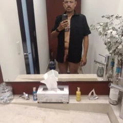 Hey there hit me up