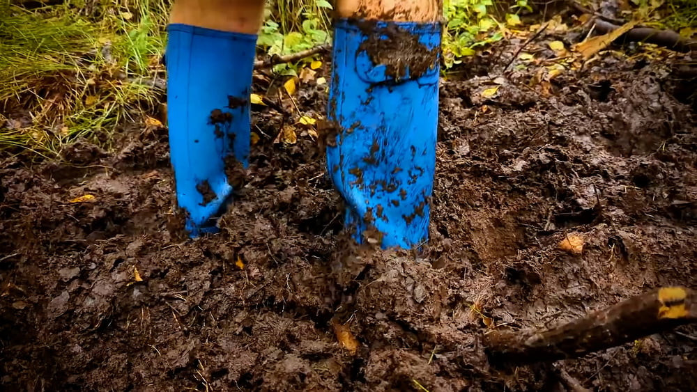 Welly Muck Carnage