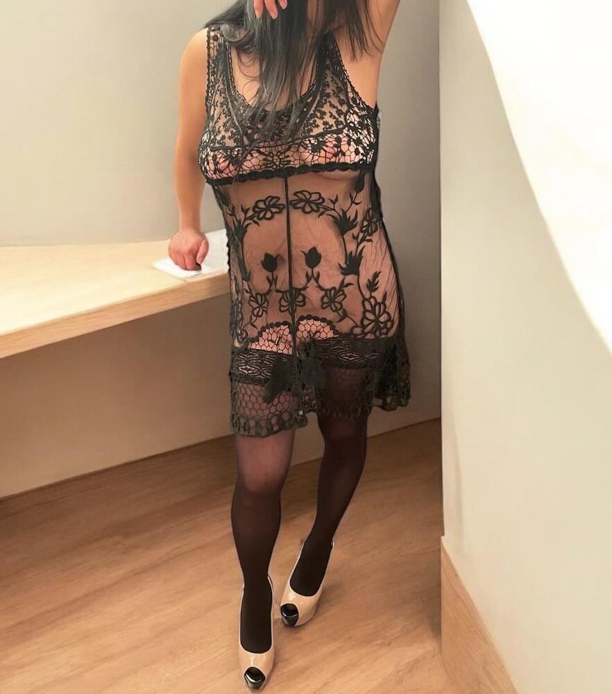 La Milf si fa trovare em lingerie sexy