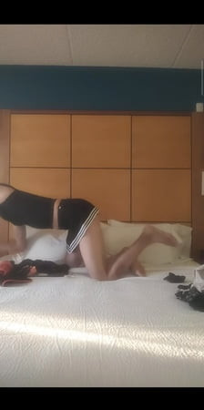 更多衣服試穿不同的服裝，還有一些額外的